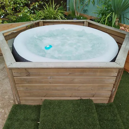 Gite Parenthese En Amoureux - Spa *